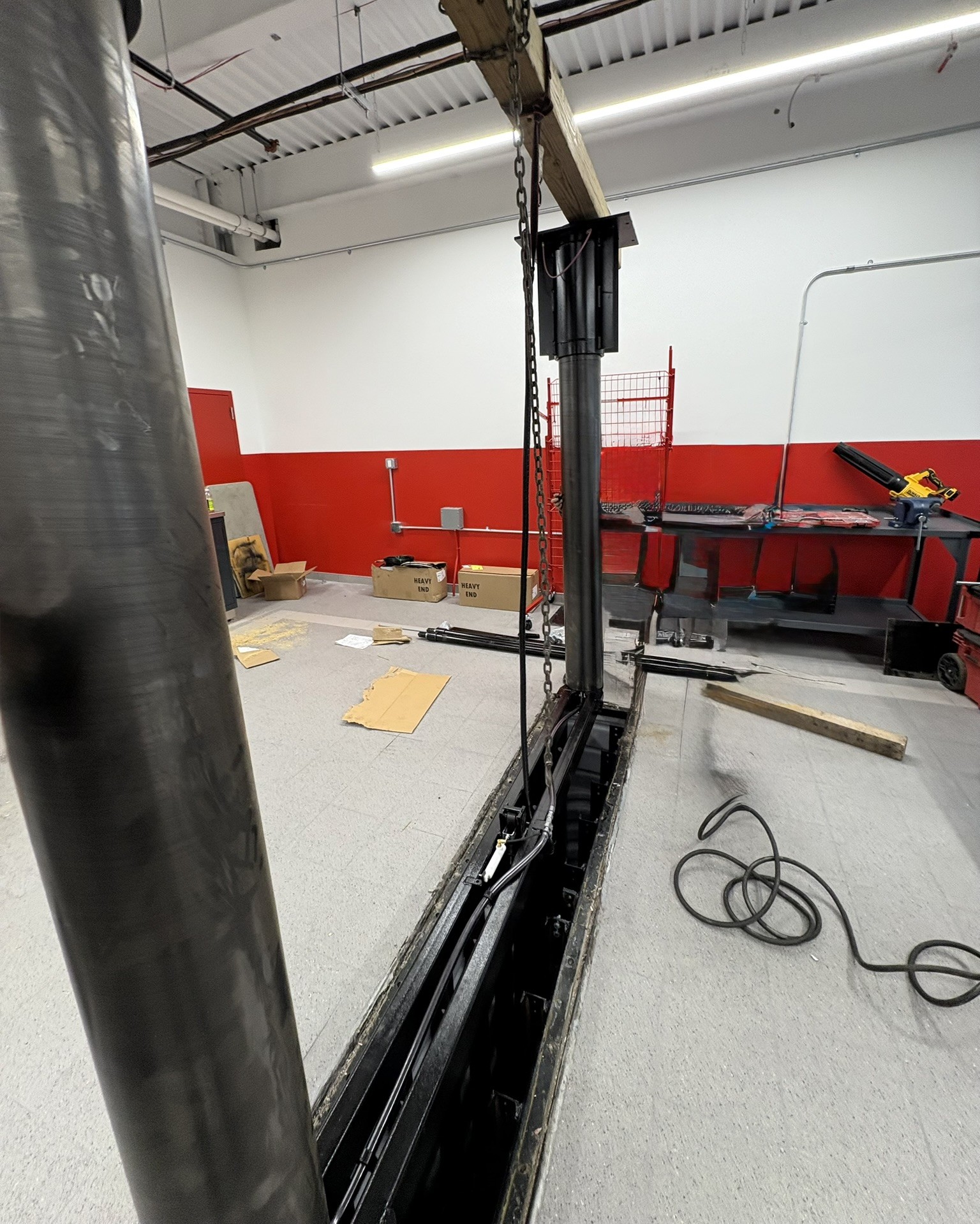 Replacing internal components of inground smart lift